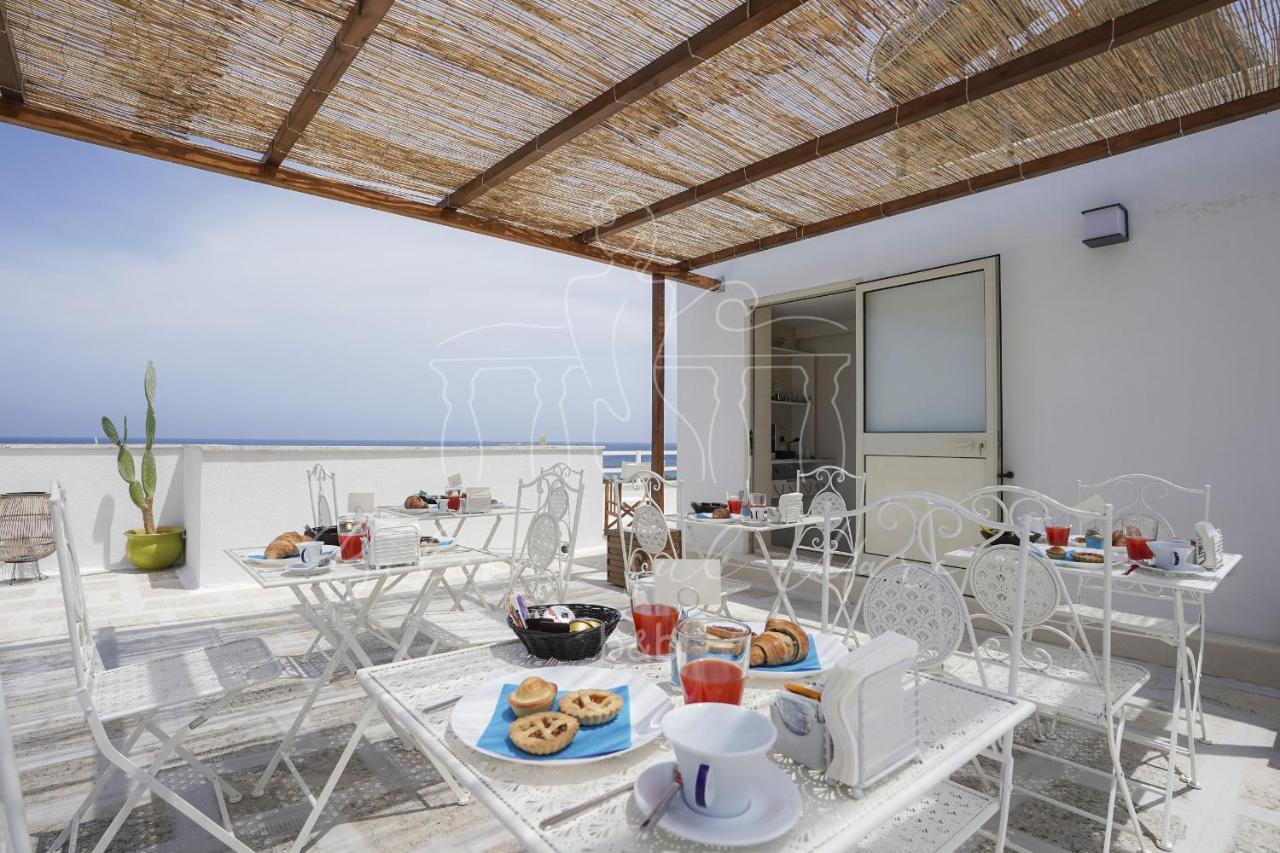 Balconi Sul Mare Bed and Breakfast Otranto Exteriör bild