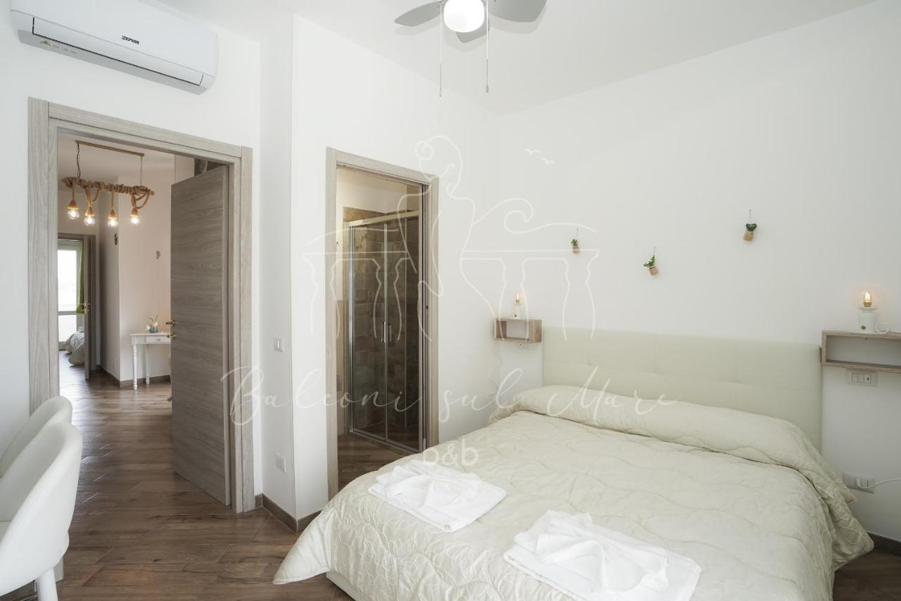 Balconi Sul Mare Bed and Breakfast Otranto Exteriör bild