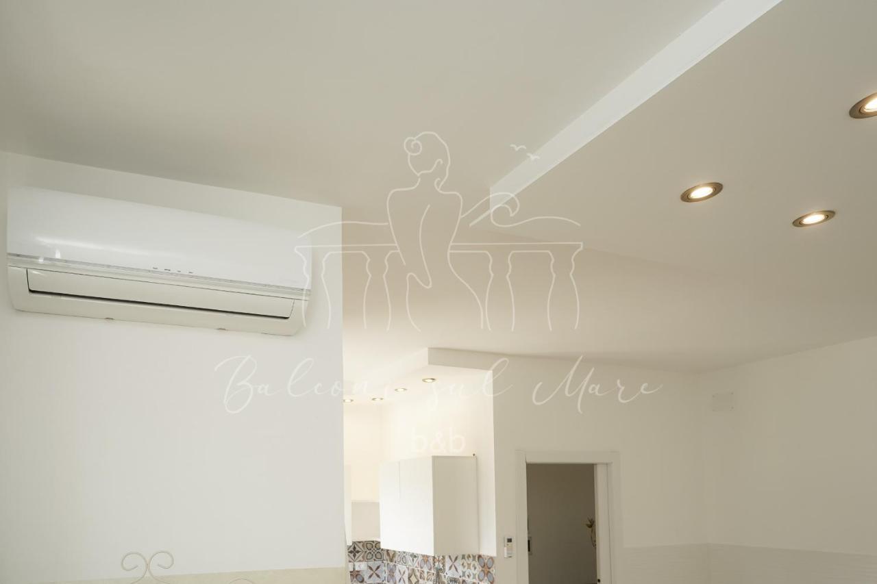 Balconi Sul Mare Bed and Breakfast Otranto Exteriör bild