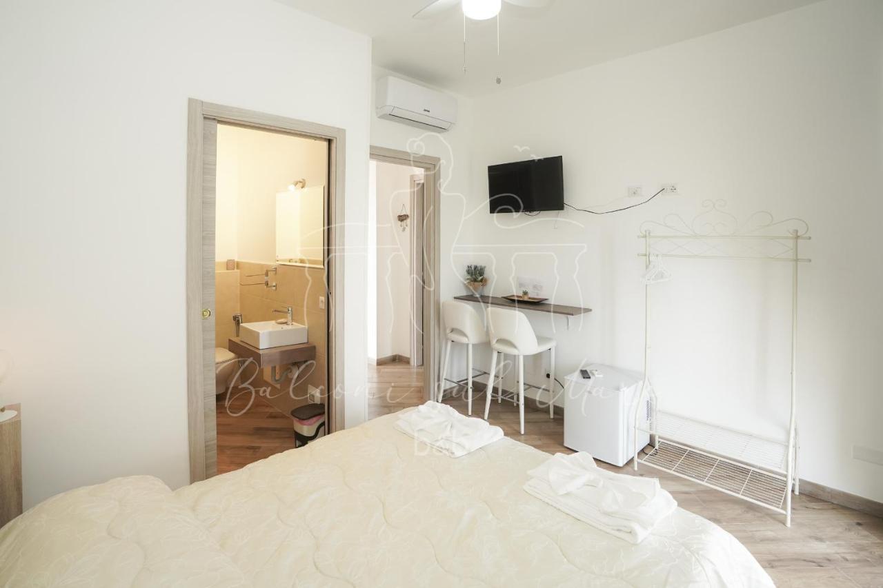Balconi Sul Mare Bed and Breakfast Otranto Exteriör bild