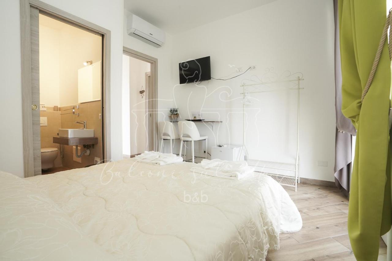 Balconi Sul Mare Bed and Breakfast Otranto Exteriör bild